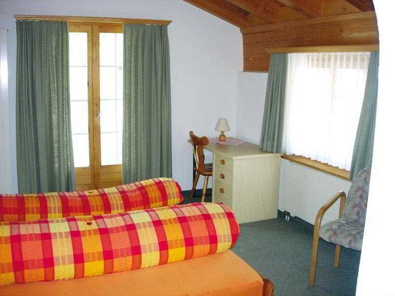 Hotel Madrisajoch Санкт-Антёниен Экстерьер фото