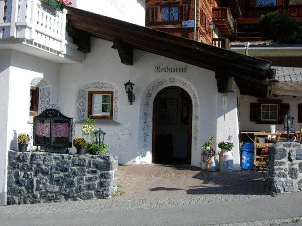 Hotel Madrisajoch Санкт-Антёниен Экстерьер фото